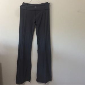 Grey reversible Lululemon yoga pants